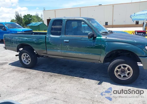 1999 Toyota Tacoma Prerunner from USA, damaged, VIN 4TASM92N4XZ499378